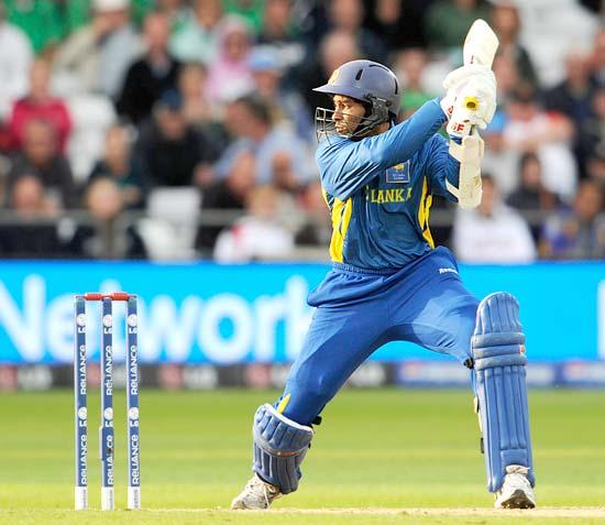 Tillakaratne Dilshan in action