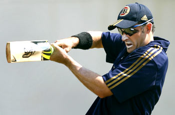 Mike Hussey during practice in Nagpur on Tuesday