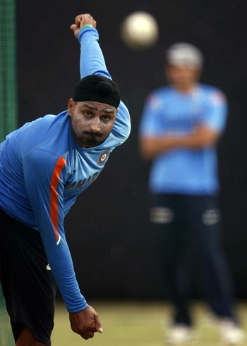 Harbhajan Singh bowls in the nets
