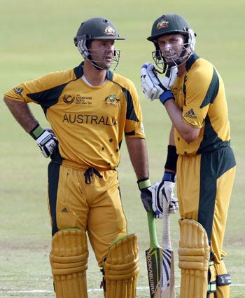 Mike Hussey and Ricky Ponting