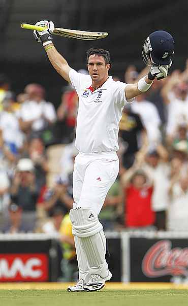 Kevin Pietersen celebrates after making a century during the second Ashes Test in Adelaide