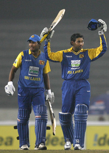 Dilshan on Dilshan Ton Powers Sri Lanka Past Bangladesh   Rediff Com Sports