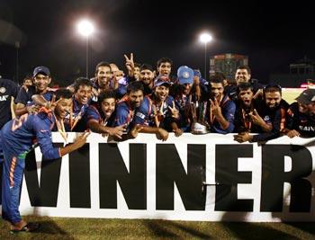 A triumphant Team India after winning the Asia Cup