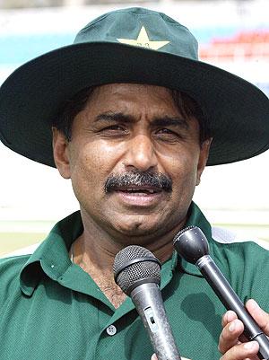 javed miandad