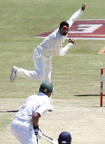 Harbhajan Singh bowls during the third Test match against South Africa in Cape Town