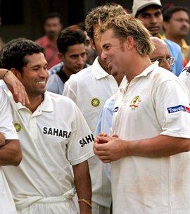 Tendulkar and Warne during an India-Australia Test