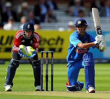 Rahul Dravid in action