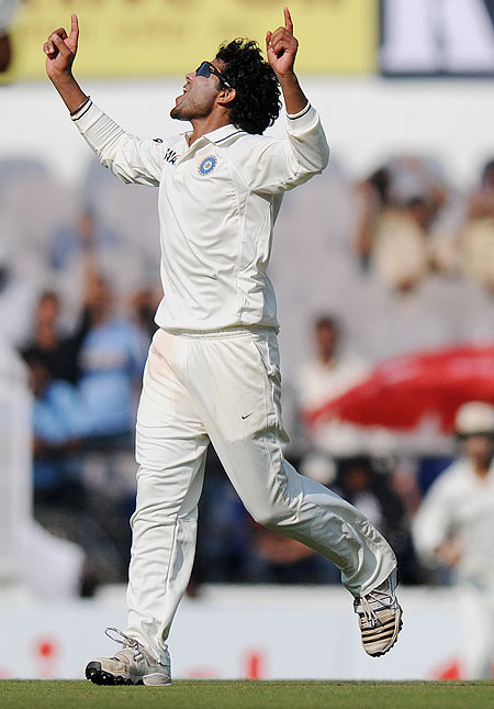 Ravindra Jadeja celebrates after dismissing Pietersen