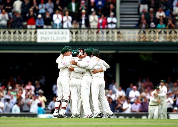 The Australian team celebrate after winning the second Test