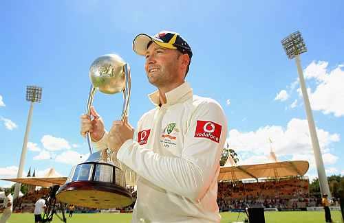 Michael Clarke with the Border-Gavaskar trophy