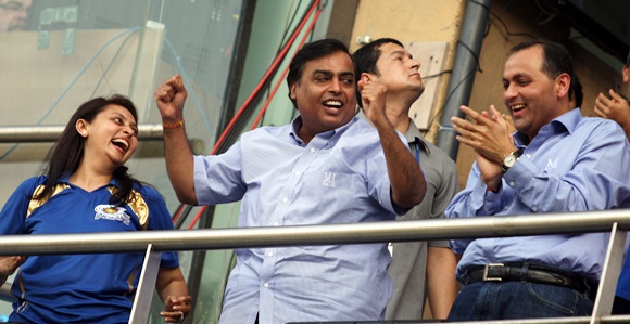 Mukesh Ambani (centre) at the Wankhede