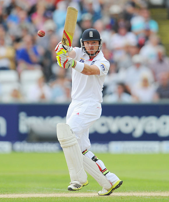 England batsman Ian Bell bats on Day 3 of 4th Ashes Test in Chester-le-Street, Durham County, on Sunday