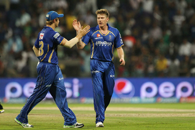 Shane Watson congratulates James Faulkner