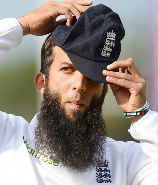 England's Moeen Ali wears wristbands supporting Gaza and Palestine during the third Test against India at the Rose Bowl in Southampton