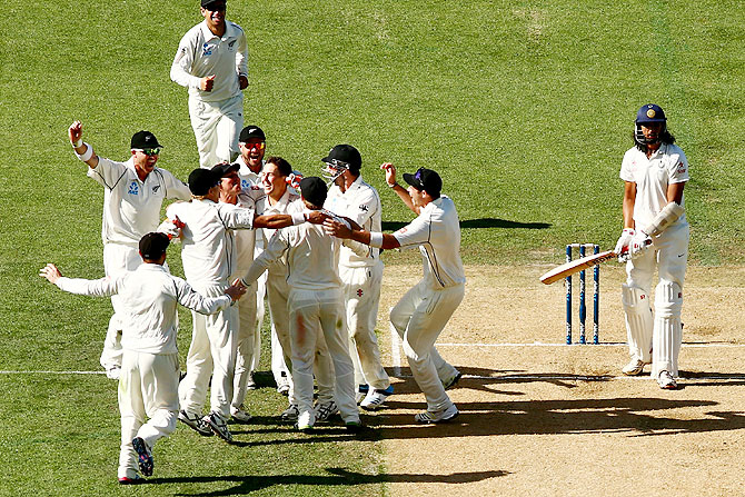 New Zealand celebrate the final wicket of Ishant Sharma   to win the 1st Test match at Eden Park in Auckland on Sunday.