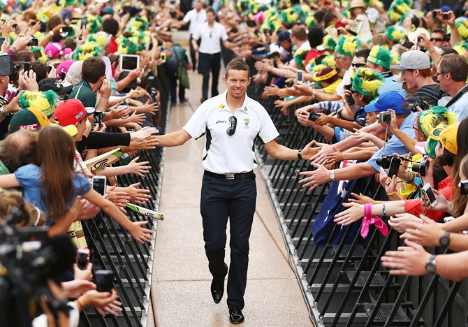 Peter Siddle arrives for the celebrations
