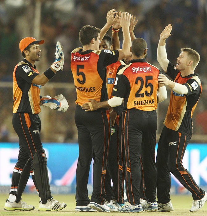 Sunrisers Hyderabad players celebrate
