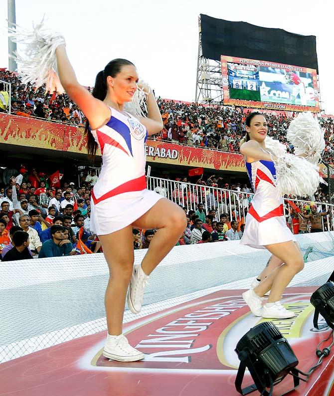 Cheerleaders of Kings XI Punjab.