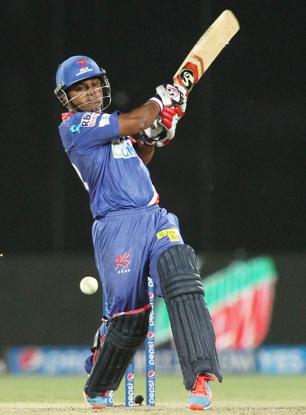 Kedar Jadhav bats for Delhi Daredevils during Season Seven of the IPL.