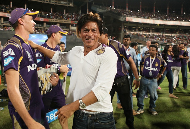 Image result for shah rukh played cricket