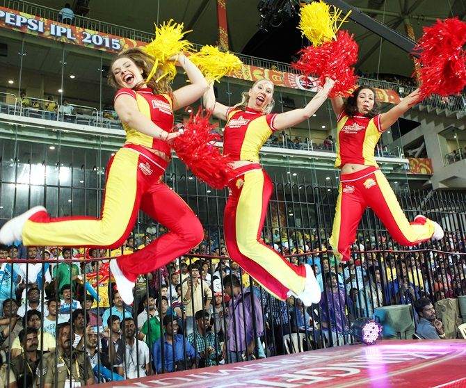Chennai Super Kings cheergirls