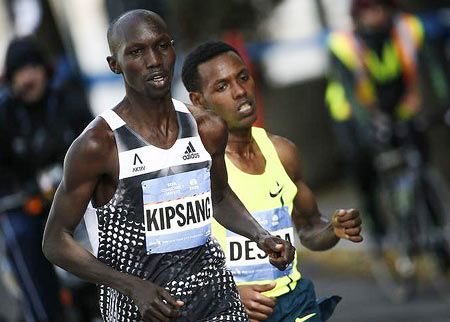 Men's champion Wilson Kipsang of Kenya leads elite's runners while they make their way across Manhattan during the New York City Maratho