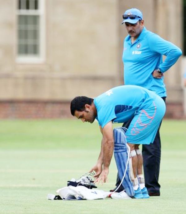 Indian captain Mahendra Singh Dhoni and Indian team director Ravi Shastri