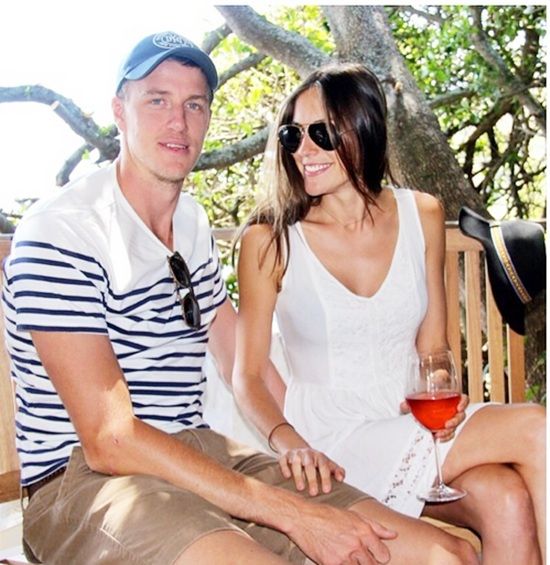 Morne Morkel with his wife Roz Kelly