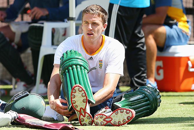 Morne Morkel of South Africa puts on his pads during a South African nets session