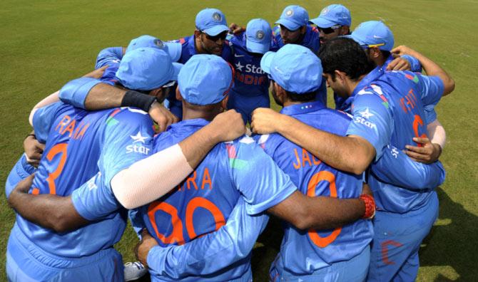 Meet Indias 15 Member World Cup Squad Rediff Cricket 8386