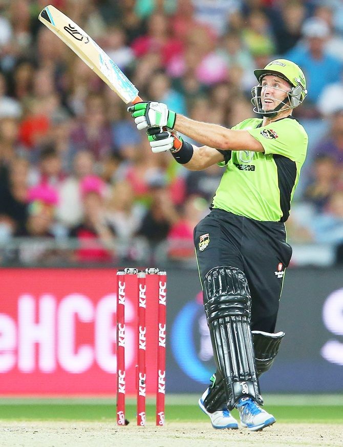 Michael Hussey of the Thunder