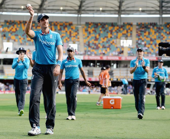 Steven Finn of England acknowledges the crowd as he leaves the field after taking 5 wickets against India on Tuesday 