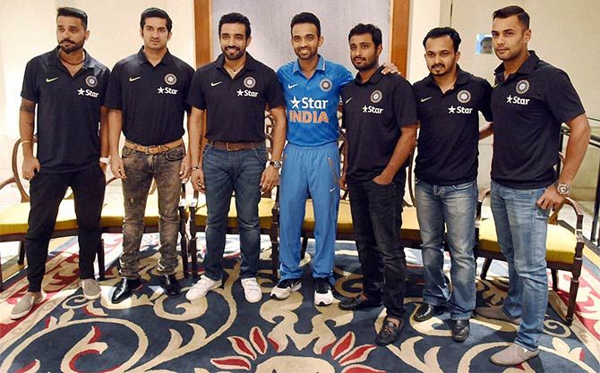 Captain Ajinkya Rahane (centre) with teammates Murli Vijay, Mohit Sharma, Robin Uthappa, A Rayudu, Kedar Jadhav and Stuart Binny