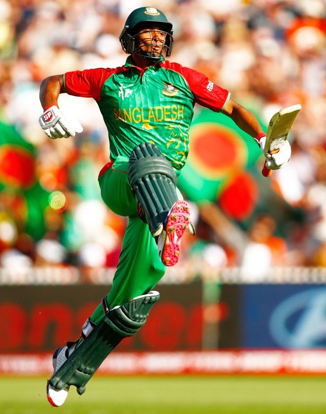 Mahmudullah of Bangladesh celebrates
