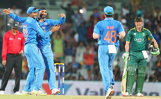 arbhajan Singh of India celebrates a wicket 