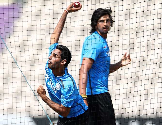 Bhuvneshwar Kumar and Ishant Sharma during an India nets session 