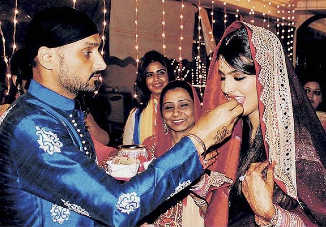Harbhajan Singh with his wife Geeta Basra.