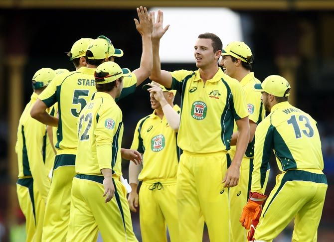 Along with their batsnen, Australia will rely on their pace attack to give them the edge in their opening match of the Champions Trophy against trans-Tasman rivals New Zealand