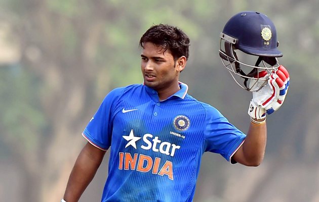 Rishabh Pant celebrate scoring a fifty for Indian under-19 World Cup