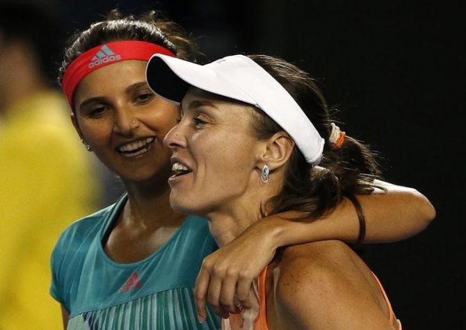The world No.1 women’s doubles pair have had problems playing on clay