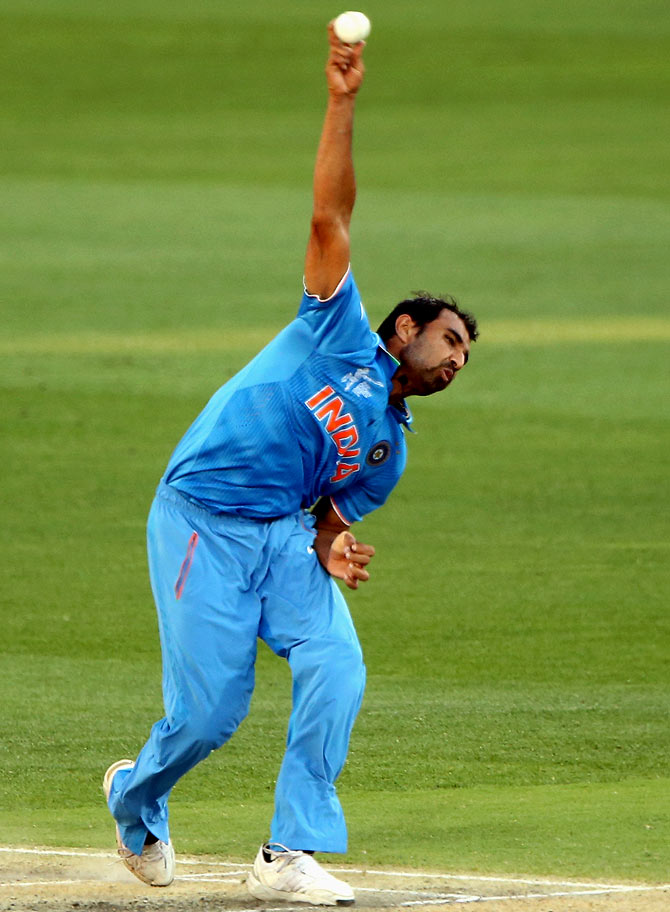 shami-pockets-a-cool-2-2-crore-for-putting-team-india-ahead-of-ipl