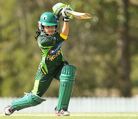 Pakistan's Javeria Khan bats