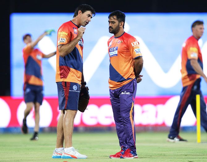 Pune Supergiants' Stephen Fleming and MS Dhoni