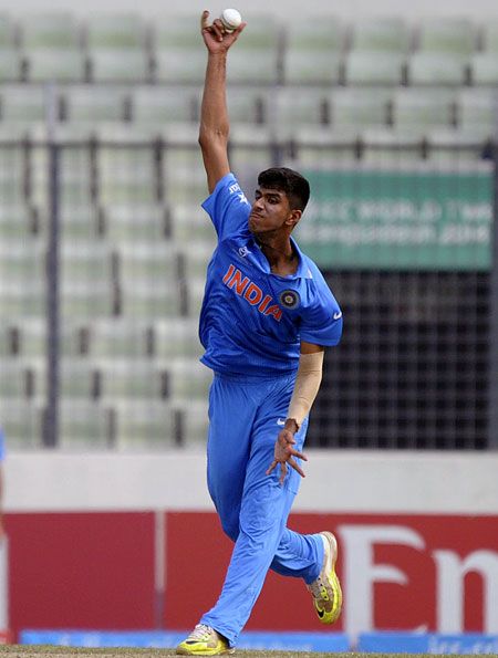 Washington Sundar bowls during the ICC Under-19 World Cup in Dhaka in Feburary 2016. Photograph: Pal Pillai/Getty Images for Nissan