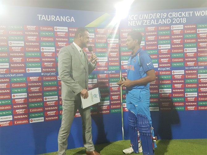 Manjot Kalra with his Player of the Match trophy