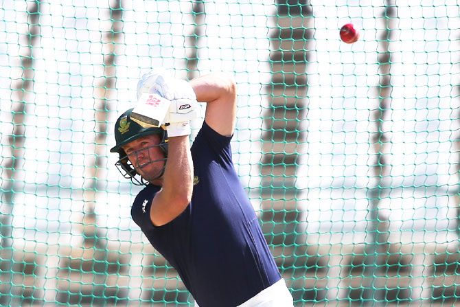 South Africa's AN de Villiers bats in the nets on Tuesday