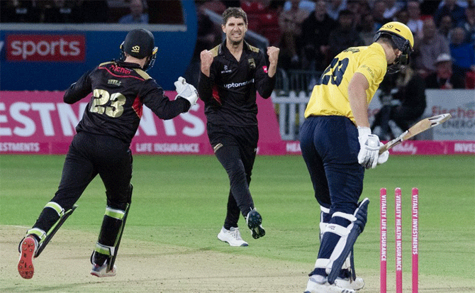 Off-spinner Colin Ackermann's haul surpassed the previous record of six wickets for five runs set by Somerset all-rounder Arul Suppiah while bowling against Glamorgan in July 2011