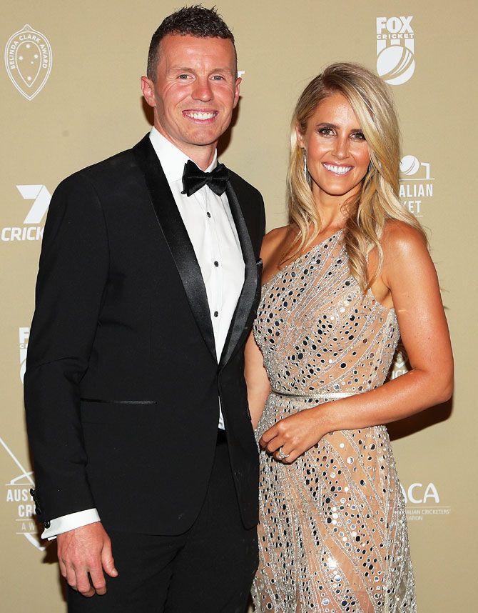 Peter Siddle and Anna Weatherlake attend the 2019 Australian Cricket Awards