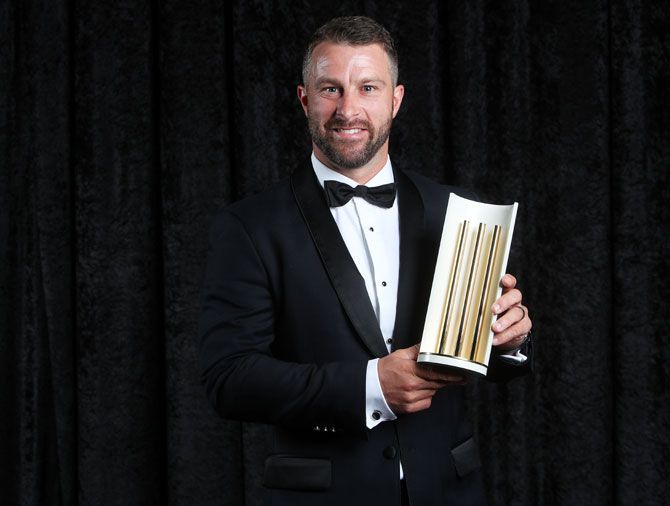 Matthew Wade poses with the Men's Domestic Player of the Year Award 