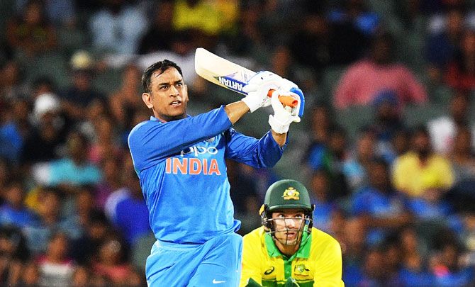 Mahendra Singh Dhoni hits a six in the last over to level scores, He then took a single off the next ball to seal victory for India